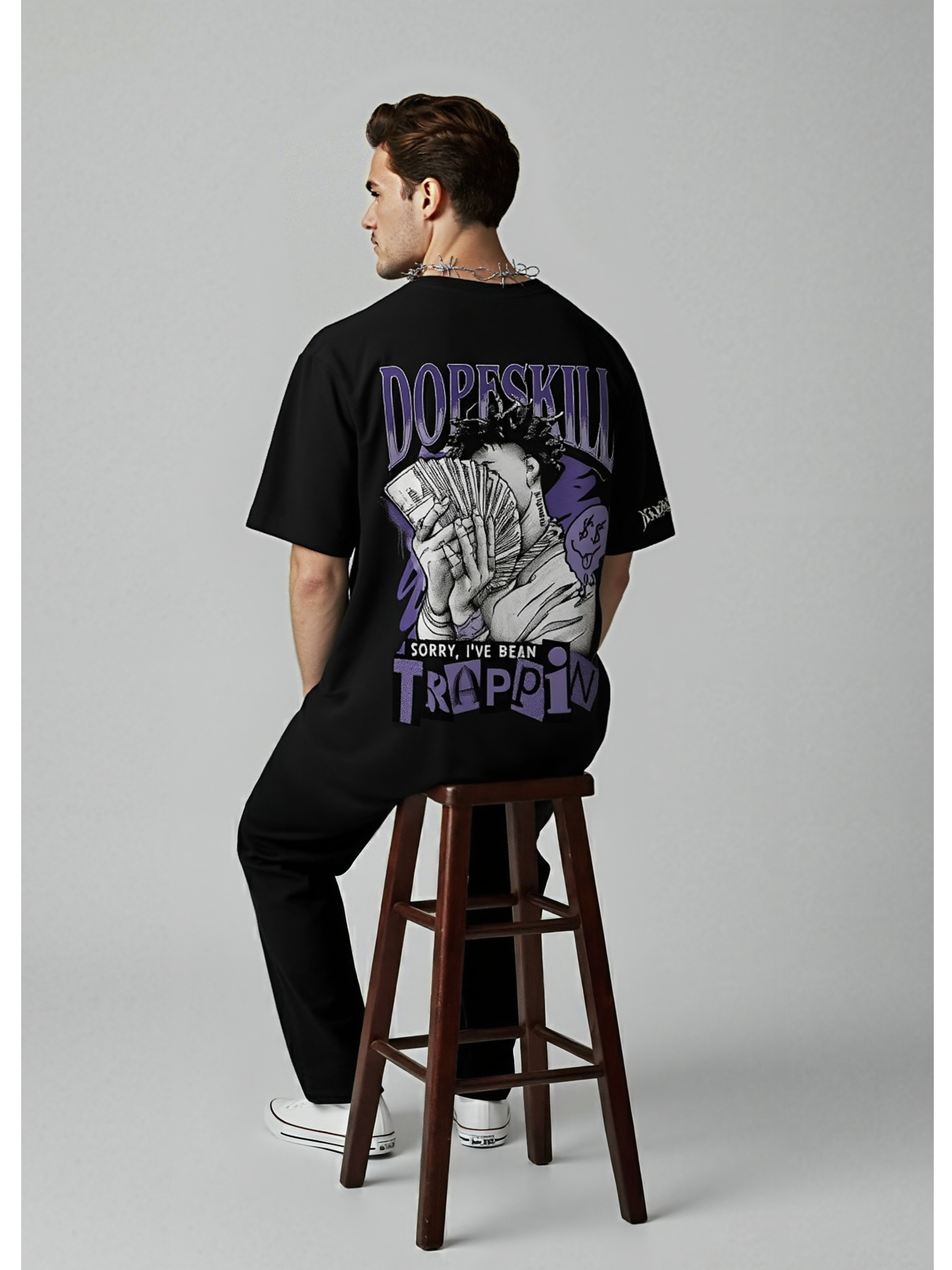 Black "Trappin" Graphic T-Shirt